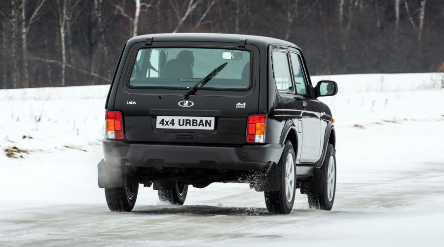  Lada 4x4 Urban (21214-57) 2014 года  (фото 8 из 17)